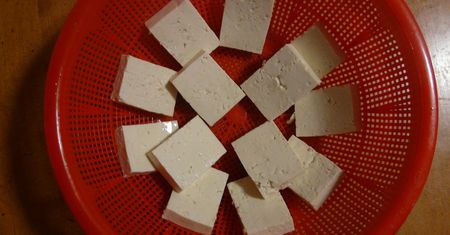 Twarde tofu marki Mori-nu