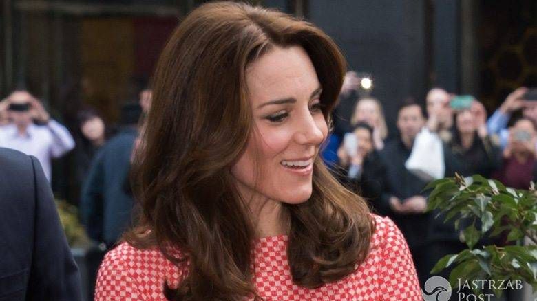 Księżna Kate w sukience Eponine za 2700 złotych. Zdjęcia sukienki, stylizacji