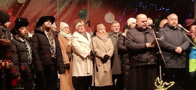 Fotorelacja: Jarmark Bożonarodzeniowy w Ostrowcu Świętokrzyskim