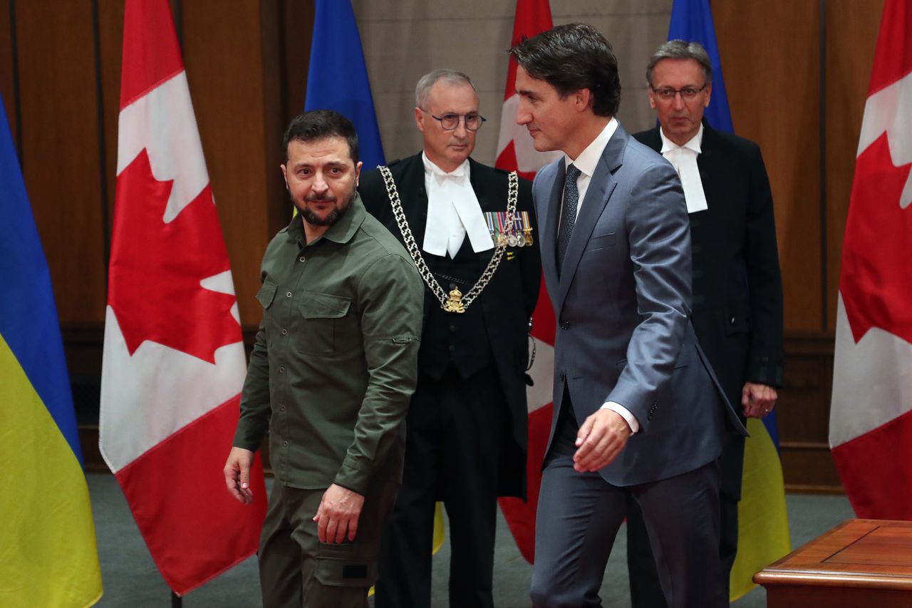 Volodymyr Zelensky and Justin Trudeau