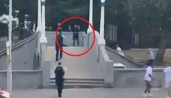 Fatalna pomyłka policji. Po masakrze zaczęli strzelać do bohatera