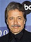 Edward James Olmos w Battlestar Galactica