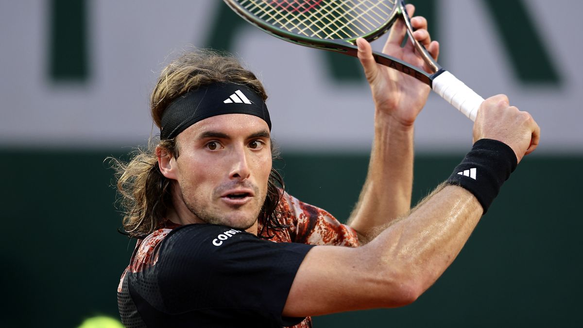 Zdjęcie okładkowe artykułu: PAP/EPA / Christophe Petit Tesson / Na zdjęciu: Stefanos Tsitsipas