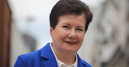 Tyle zarabia Gronkiewicz-Waltz. Ma też spory majątek