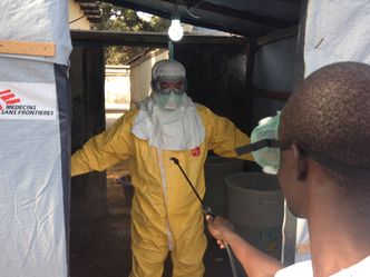Epidemia wirusa eboli. Już ponad 5400 osób zmarło