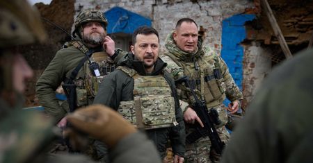 Pilna decyzja Kijowa. "Zawieszone" usługi konsularne dla Ukraińców