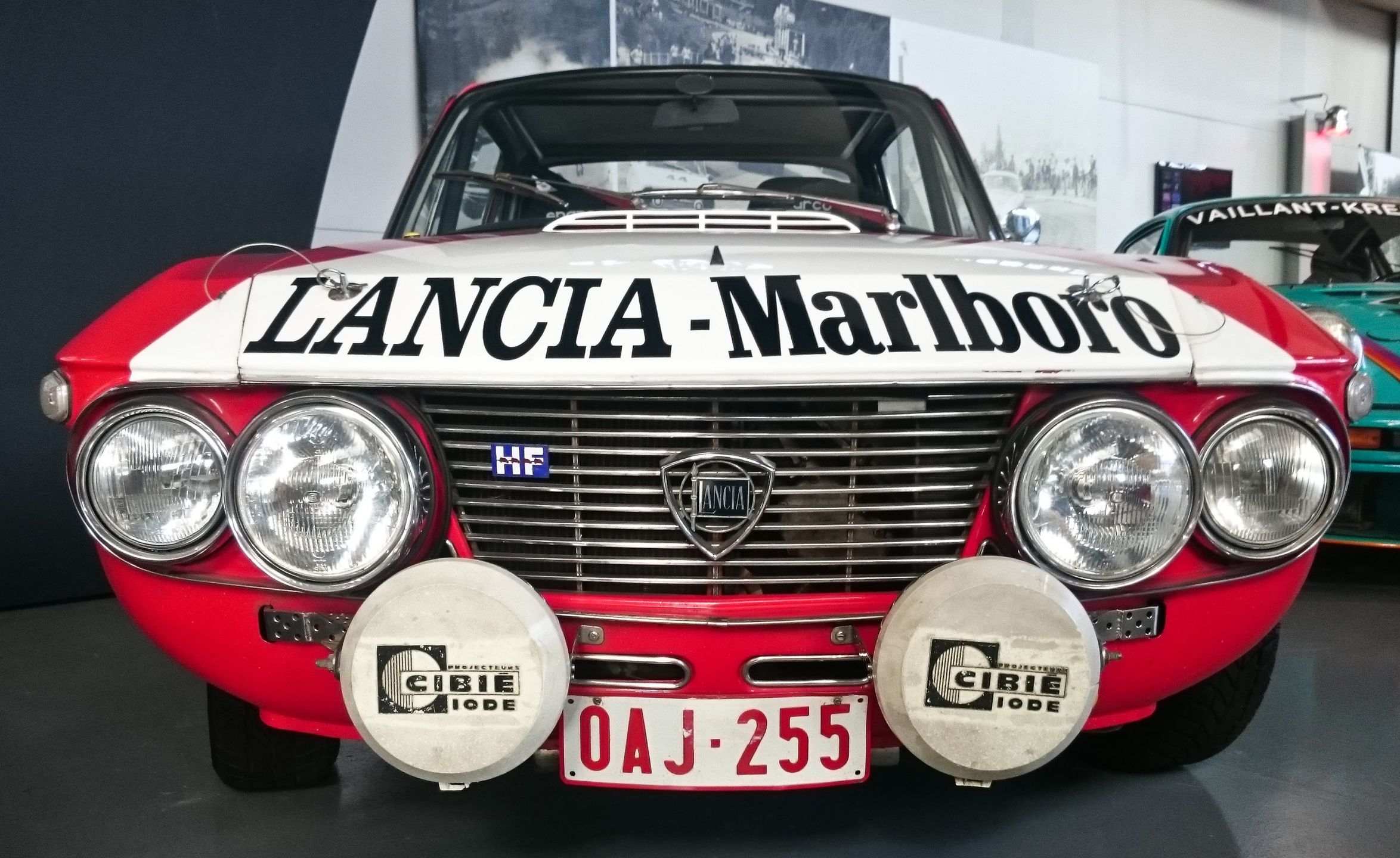 Lancia Fulvia Rally HF 1600 1969. 4cyl silnik produkujący 160KM na przednie koła, Vmax 175km/h