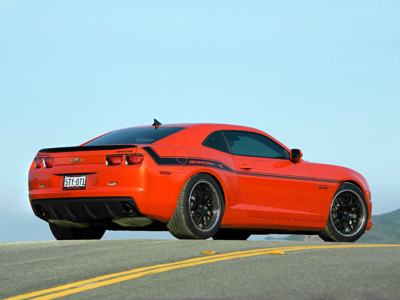 Hennessey Camaro SS HPE550 fot.2 Hennessey Camaro SS HPE550 [570 KM]