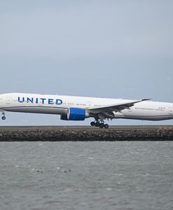 Nagle samolot zawrócił. Musieli wymienić załogę. Powód zdumiewa