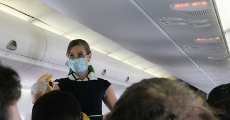 Stewardessy ujawniają swoje tajemnice. Oto sekretny kod, by uspokoić pasażera