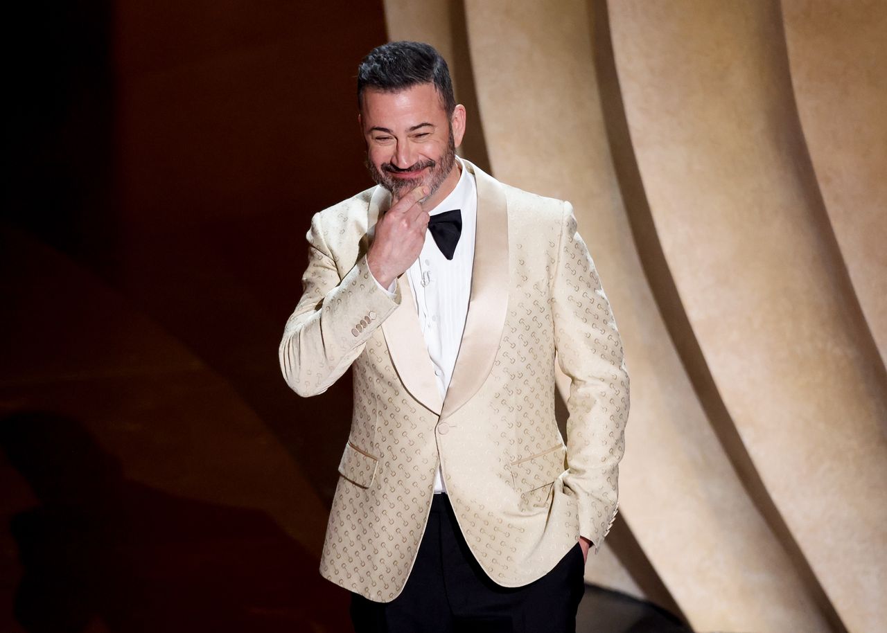 Trump and Kimmel's clash steals spotlight at Oscars night