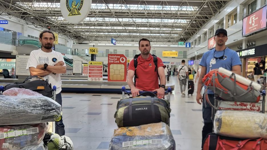 Polscy speleolodzy, którzy w czwartek dotarli do Turcji, zeszli już do jaskini Morca. Będą eskortować drogę grotołaza z USA na odcinku 900-700 metrów