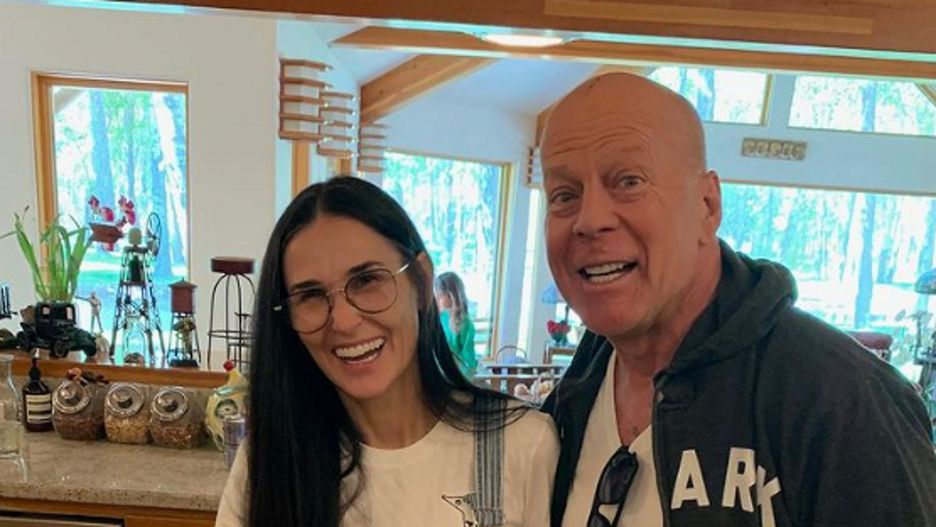 Demi Moore i Bruce Willis pozostali sobie bliscy po rozwodzie. Tu na zdjęciu z 2022 r.