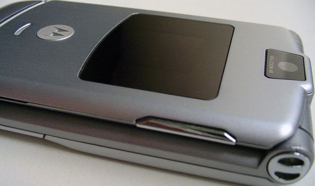 Motorola Razr V3 (fot. WikiCommons)