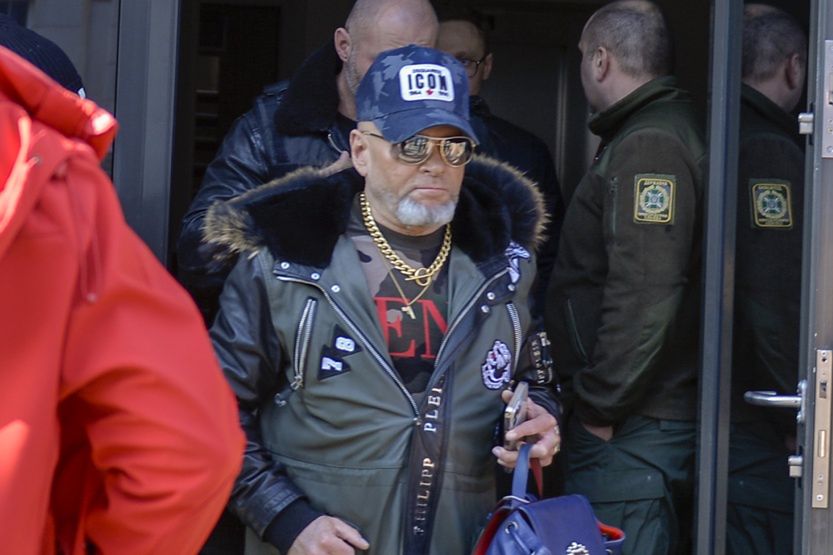 Krzysztof Rutkowski jedzie do Lwowa. Wiemy, co zabierze do pancernych wozów