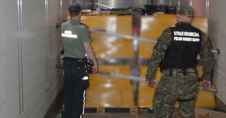 Białorusin wracał z Niemiec. Twierdził, że nie wie, co przewozi. Grozi mu 5 lat
