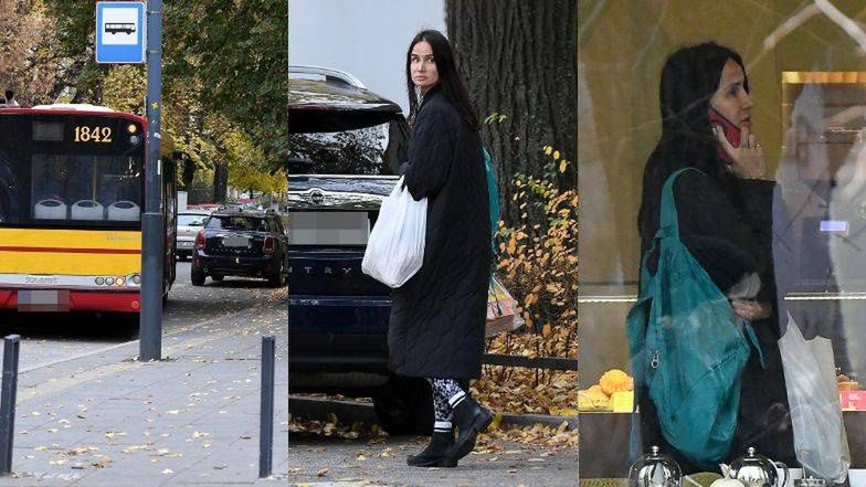 Viola Kołakowska parkuje samochód w niedozwolonym miejscu 