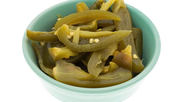 Papryczki jalapeno w słoiku (produkt i płyn)