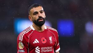 Liverpool szuka zastępcy Salaha. Napastnik wyjeżdża na turniej