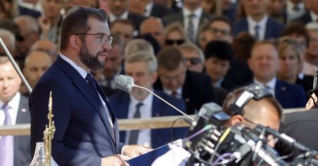 Stan wyjątkowy. Minister zapewnia, że rolnicy będą mogli liczyć na wsparcie