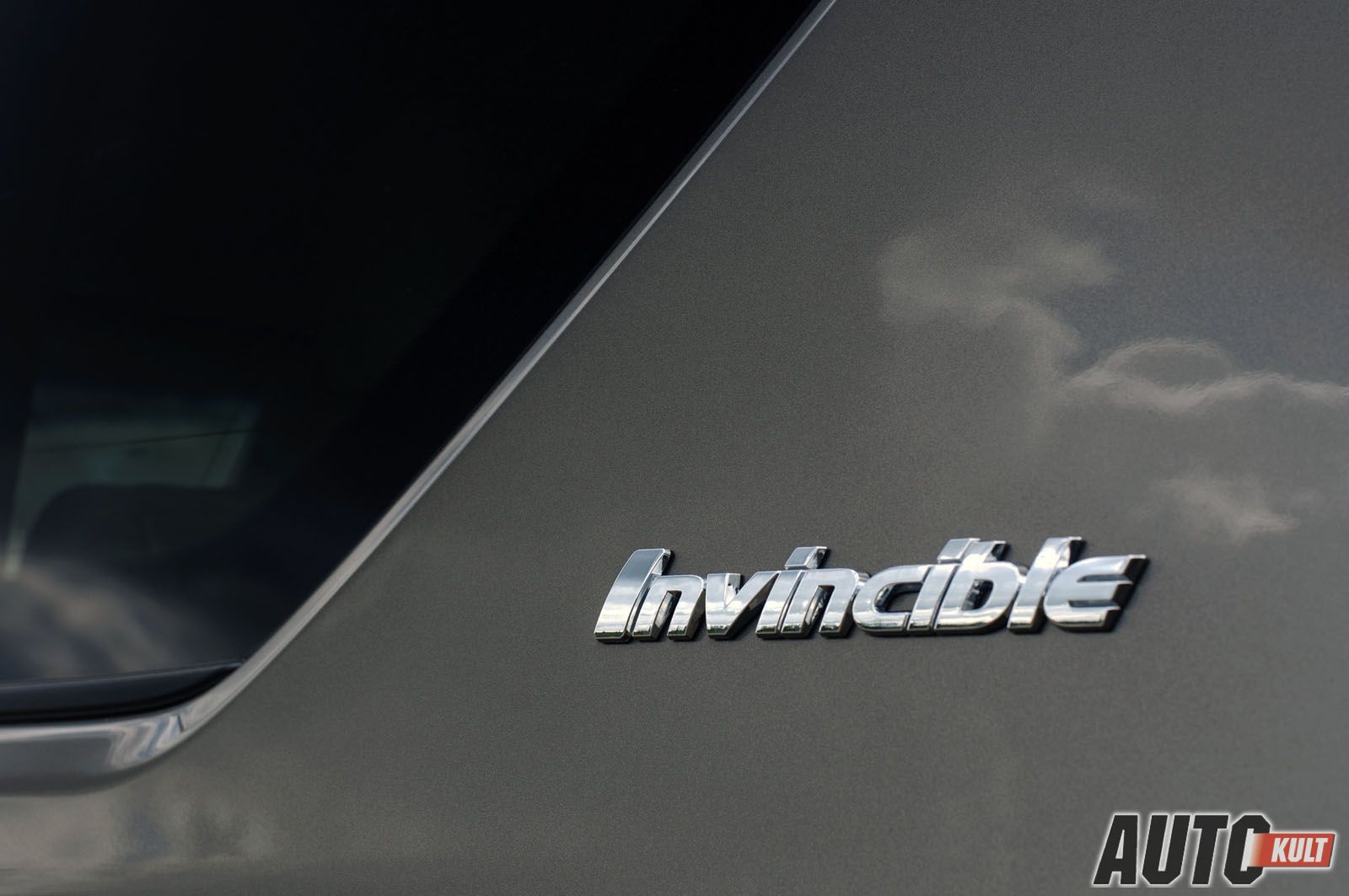 Toyota Land Cruiser 150 3,0 D4D A/T Invincible - test [galeria zdjęć] 10