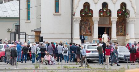 Kościoły przepełnione? Policja ujawnia nowe informacje