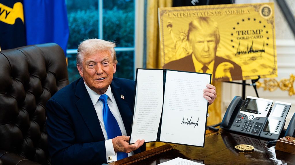 White House US President Donald Trump
WASHINGTON, DC  September 19: US President Donald Trump during the signing of executive orders in the Oval Office at the White House on Friday September 19, 2025. President Trump signed a two executive orders establishing the "Trump Gold Card" and introducing a $100,000 fee for H-1B visas. The "Trump Gold Card" is a visa program that allows foreign nationals permanent residency and a pathway to U.S. citizenship. (Photo by Demetrius Freeman/The Washington Post via Getty Images)
The Washington Post