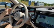 Niemcy robią krok w tył. Nowe modele flagowe nie będą jeździły bez kierowcy