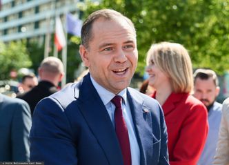 Mentzen spytał o podatek katastralny. Oto odpowiedź Nawrockiego