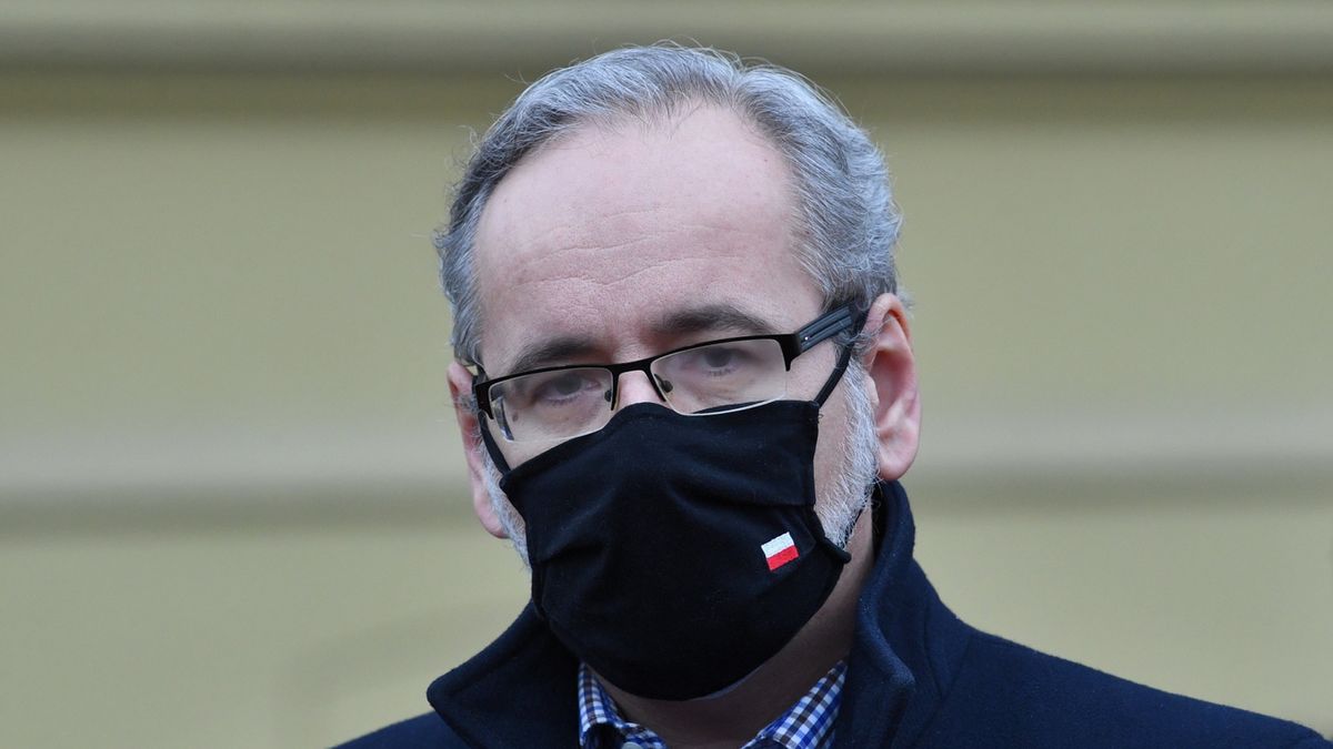 Co ze szkołami? Adam Niedzielski komentuje