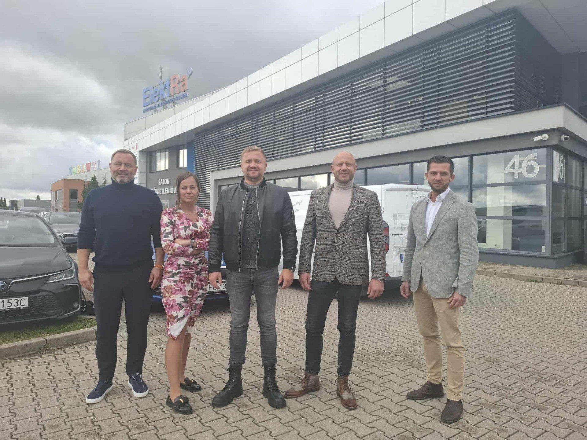 W Poznaniu odbywają się targi elektrotechniczne organizowane przez hurtownię ElektRa