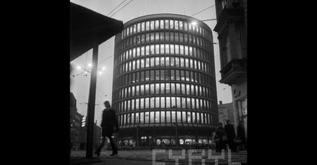 Otworzyli, by go… zamknąć. 69 lat temu do Okrąglaka weszli pierwsi klienci