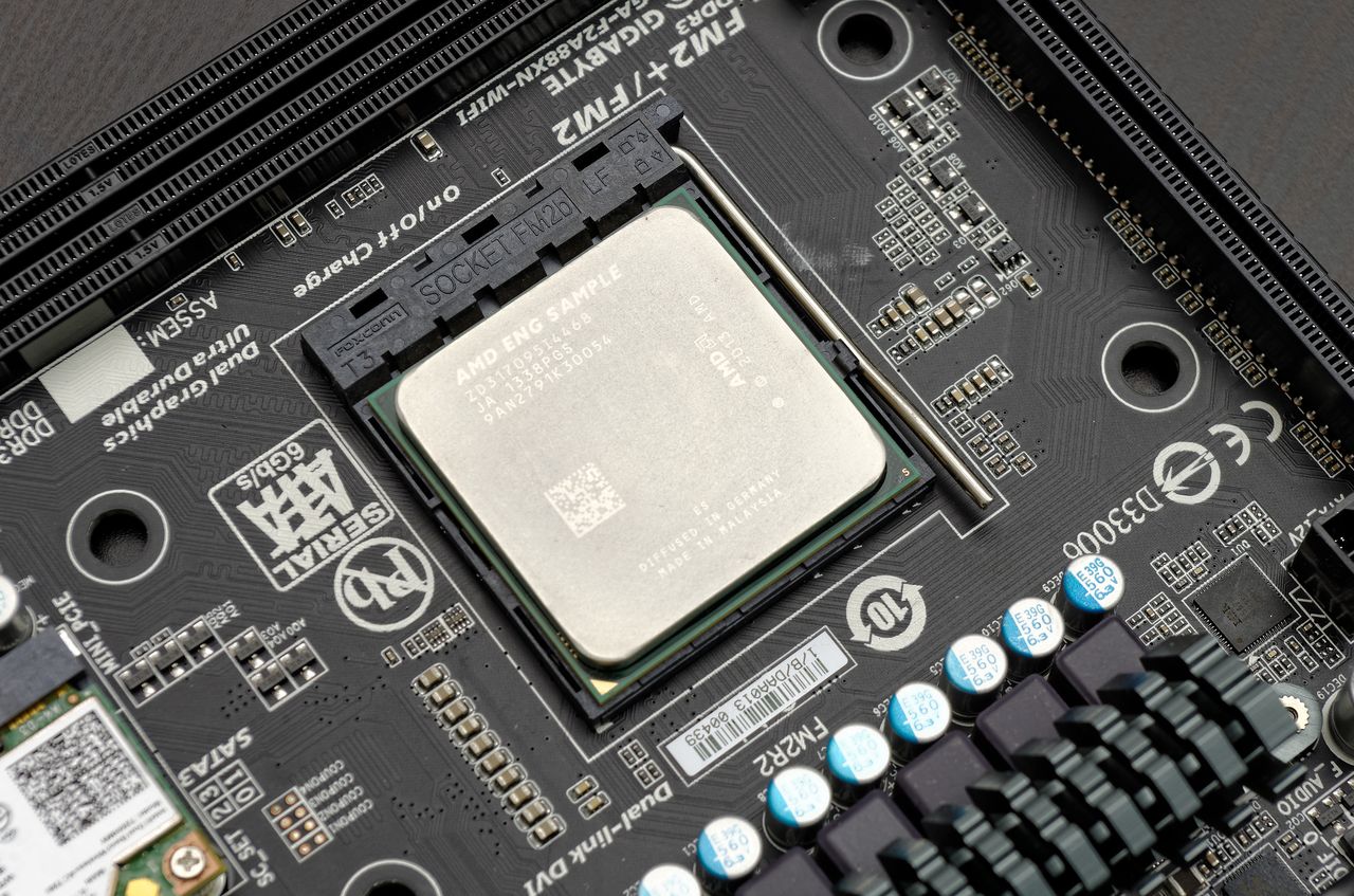 Kaveri A8 z serii testowej na płycie Gigabyte