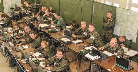 Gronost@j-15 – trwają największe w historii Wojska Polskiego wirtualne manewry wojskowe