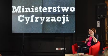 Elektroniczny dowód osobisty już w maju. Zamiast aplikacji kod z SMS-a
