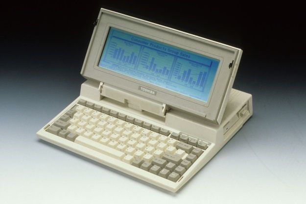 Kultowa Toshiba T1100 z prestiżową nagrodą