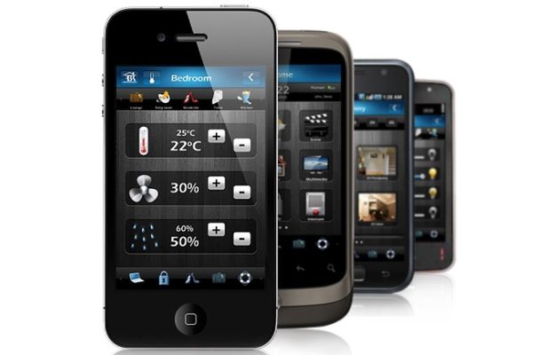 Polacy uczą się korzystać ze smartfonów