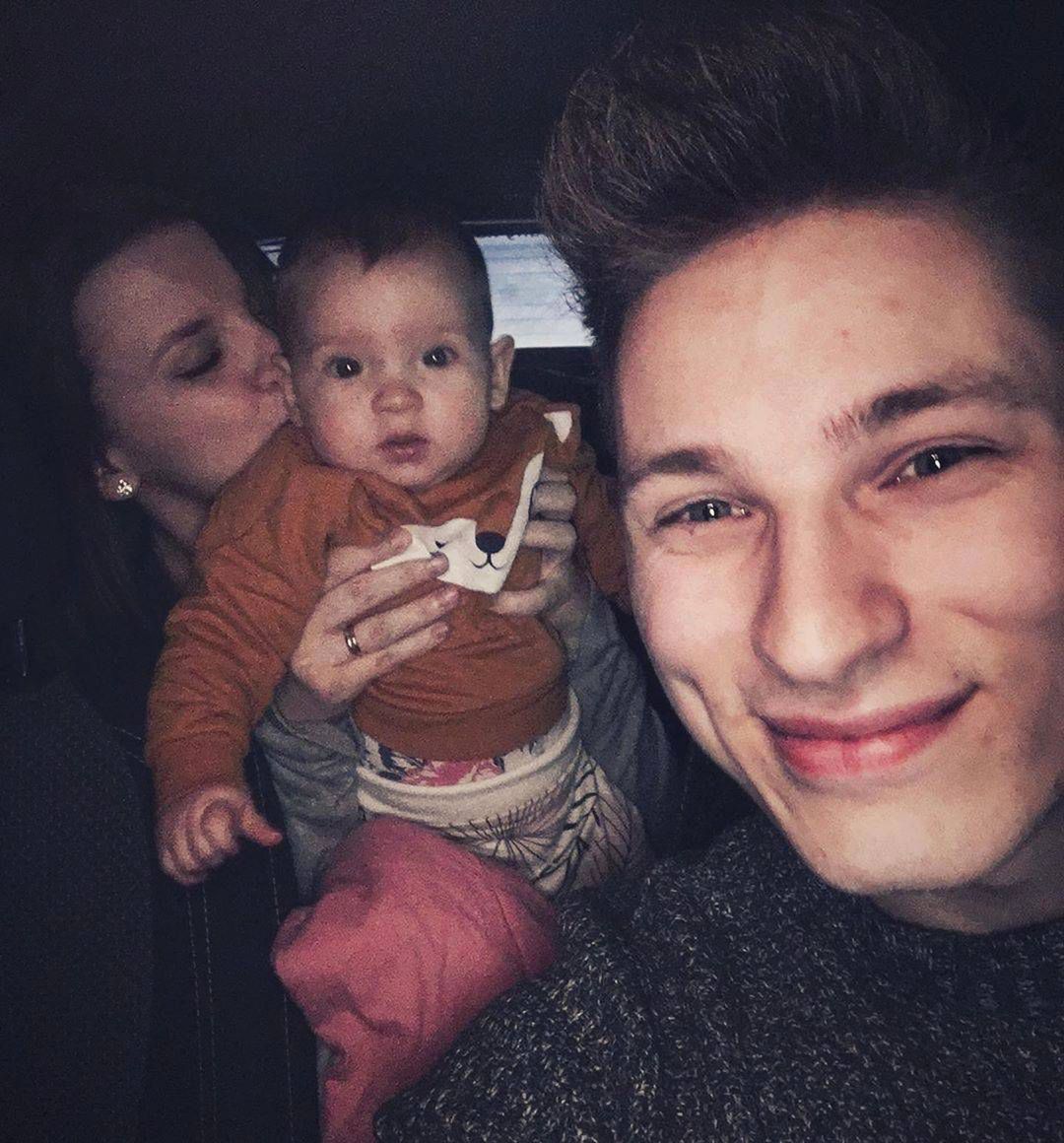 Adam Stachowiak z rodziną