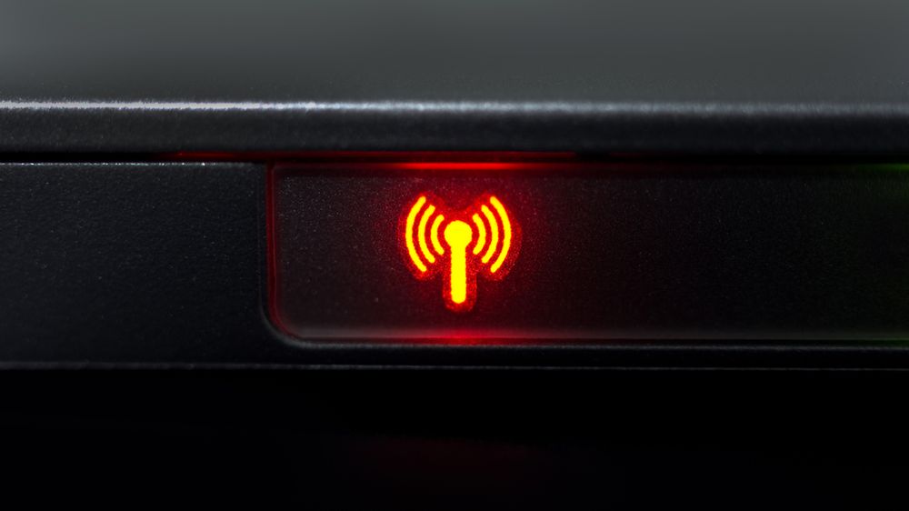 Szybki Internet bez kabli? Testujemy tani router WiFi 802.11ac Asus RT-AC52U 1