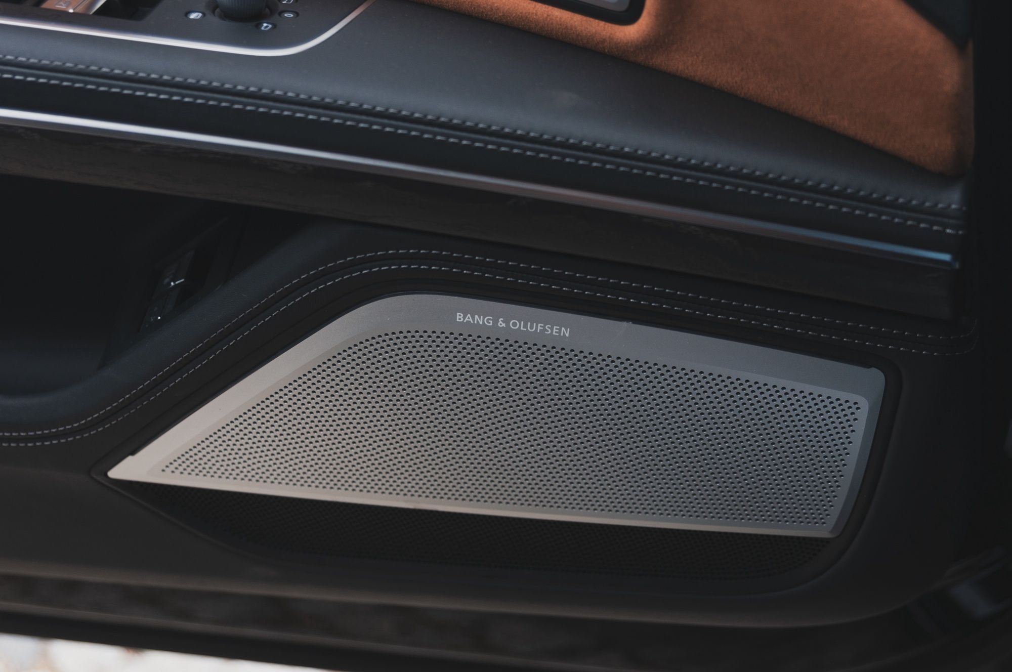 Audi A8 L 60 TFSI e Quattro (2025)