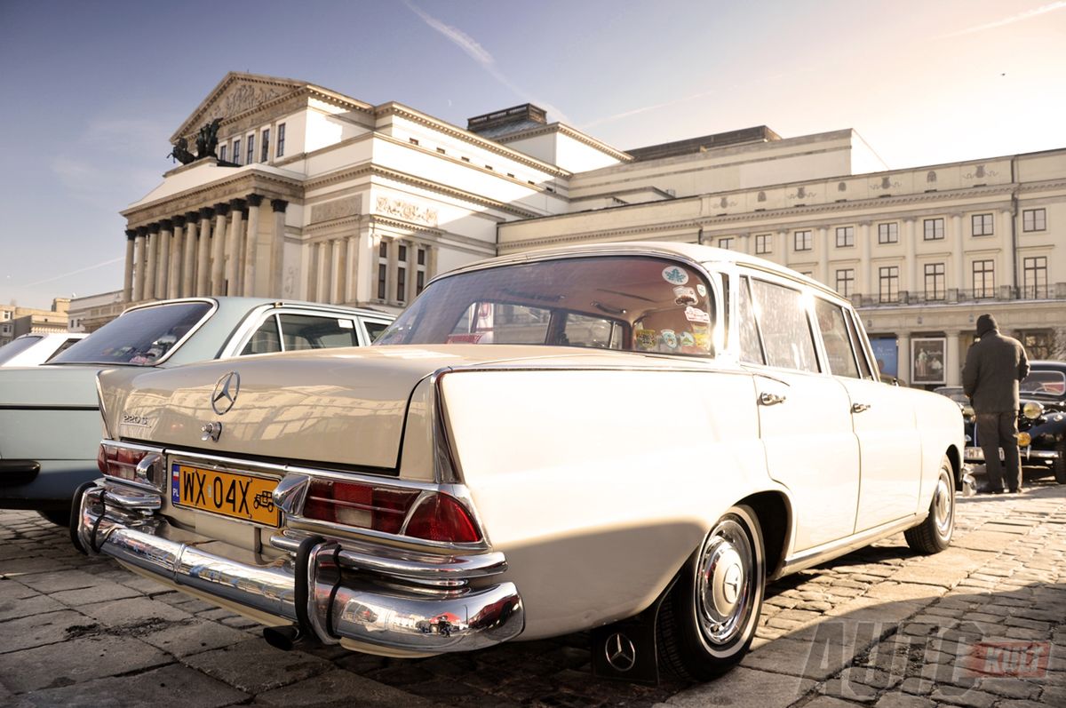 Rallye Monte-Carlo Historique - Mercedes-Benz 220Sb W111 seria I (1963)