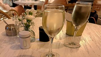 Pijesz alkohol co najmniej raz w tygodniu? Takie są skutki