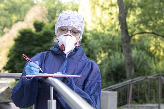 Koronawirus. Niemiecki rząd nie rozliczył się z milionów maseczek. Dostawy domagają się 400 mln euro