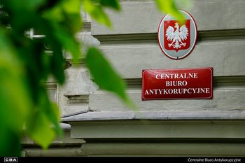 Miliony z unijnego programu pod lupą CBA. Pięć osób zatrzymanych, w grze ponad 7,5 mln zł