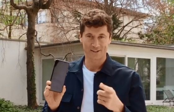 Robert Lewandowski w pierwszej zdalnie przygotowanej kampanii Huawei