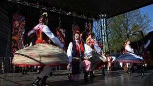 Kyczera i "Legnica" na scenie. Drugi dzień majówki pod znakiem folkloru
