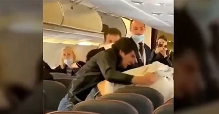Koronawirus w Rosji. Emocje wzięły górę nad rozsądkiem. Nagranie z Moskwy