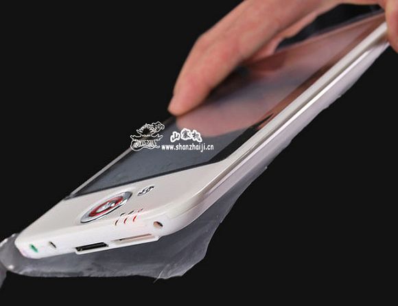 Najtańszy tablet świata - Eken 4