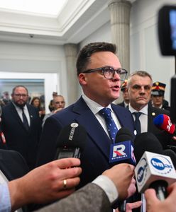 "Biskup nie będzie decydował". Hołownia zapowiada