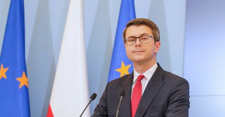 Manifestacja w Warszawie. Müller: na scenie byli działacze PZPR i agenci SB